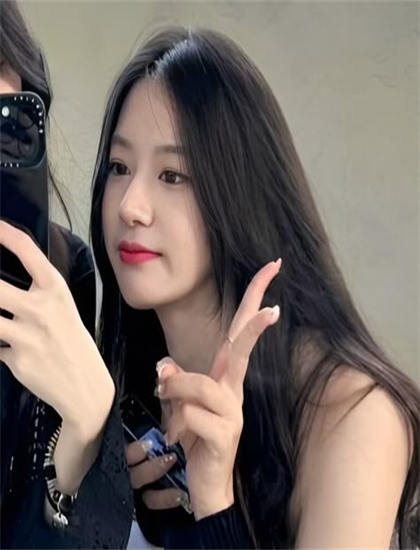 国产JK白丝喷白浆精品视频_春闺密事高清在线观看_野花社区免费观看视频6
