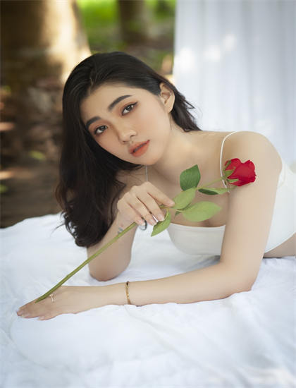 中老年免费征婚_和漂亮老师6_一本色道久久88综合日韩精品